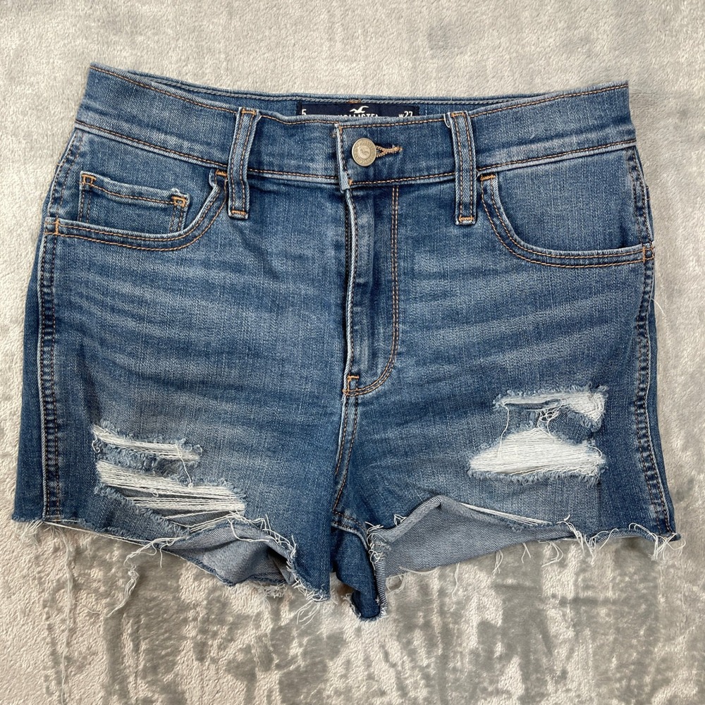 Hollister Shorts Size 5 W27 High-Rise Distressed Denim Medium Wash Frayed Hem